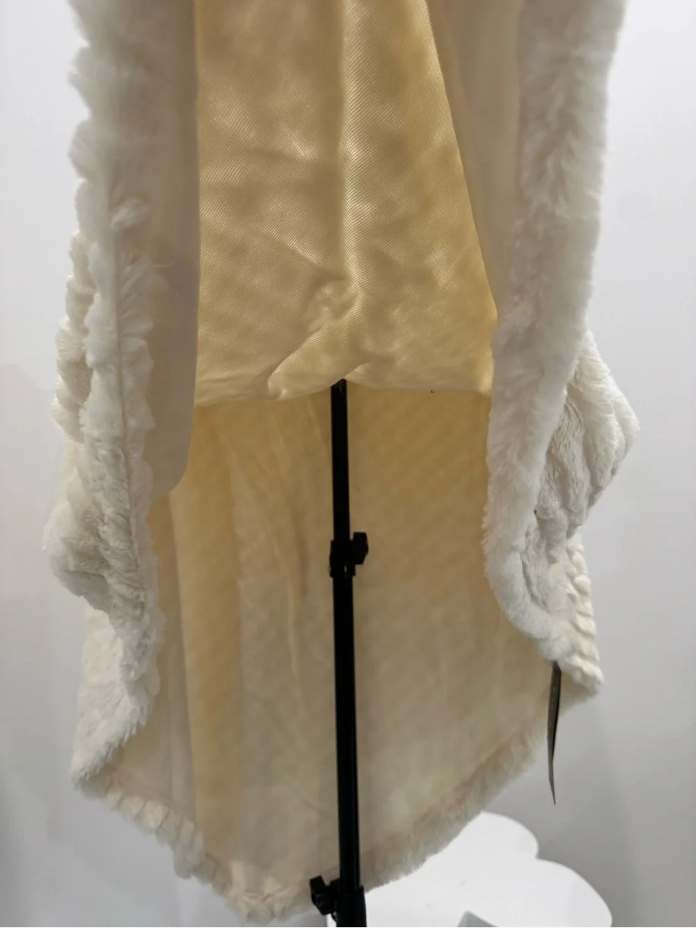 Black Rivet Cream Ribbed Off-the-Shoulder Sweater - Picture 5 of 5